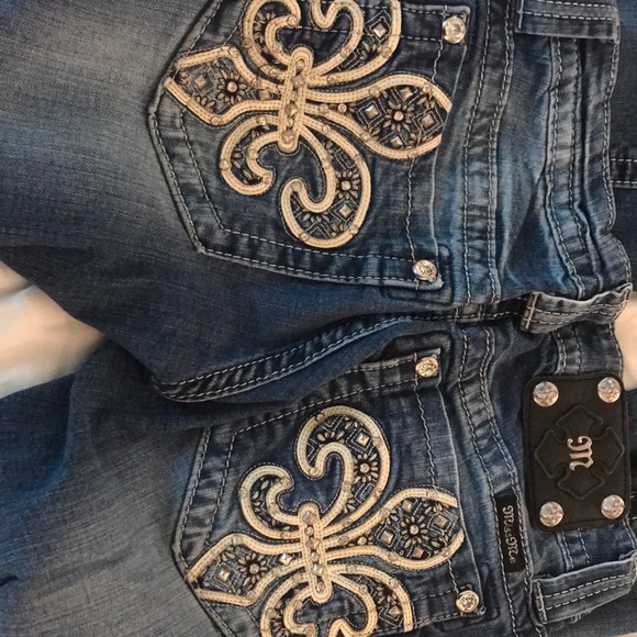 Miss Me Jeans - Picture 2 of 5